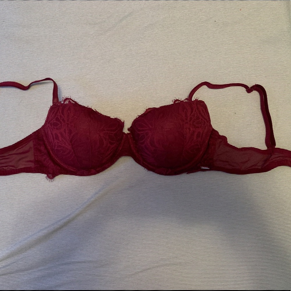 VS Bra